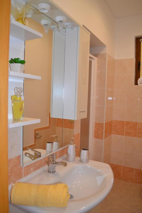 Apartman Doli Nedescina Exterior photo